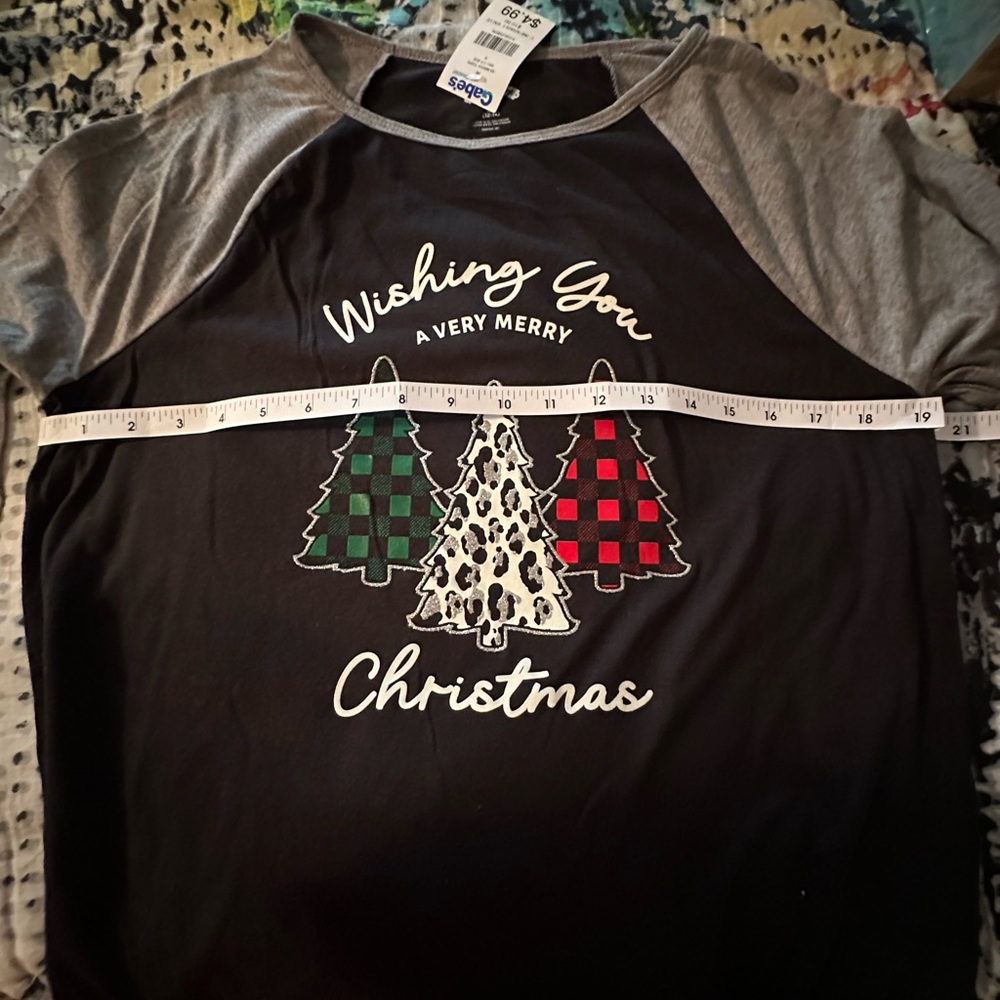 NWT Christmas T-shirt Size 12/14 Large made by Holiday Time - Picture 3 of 5
